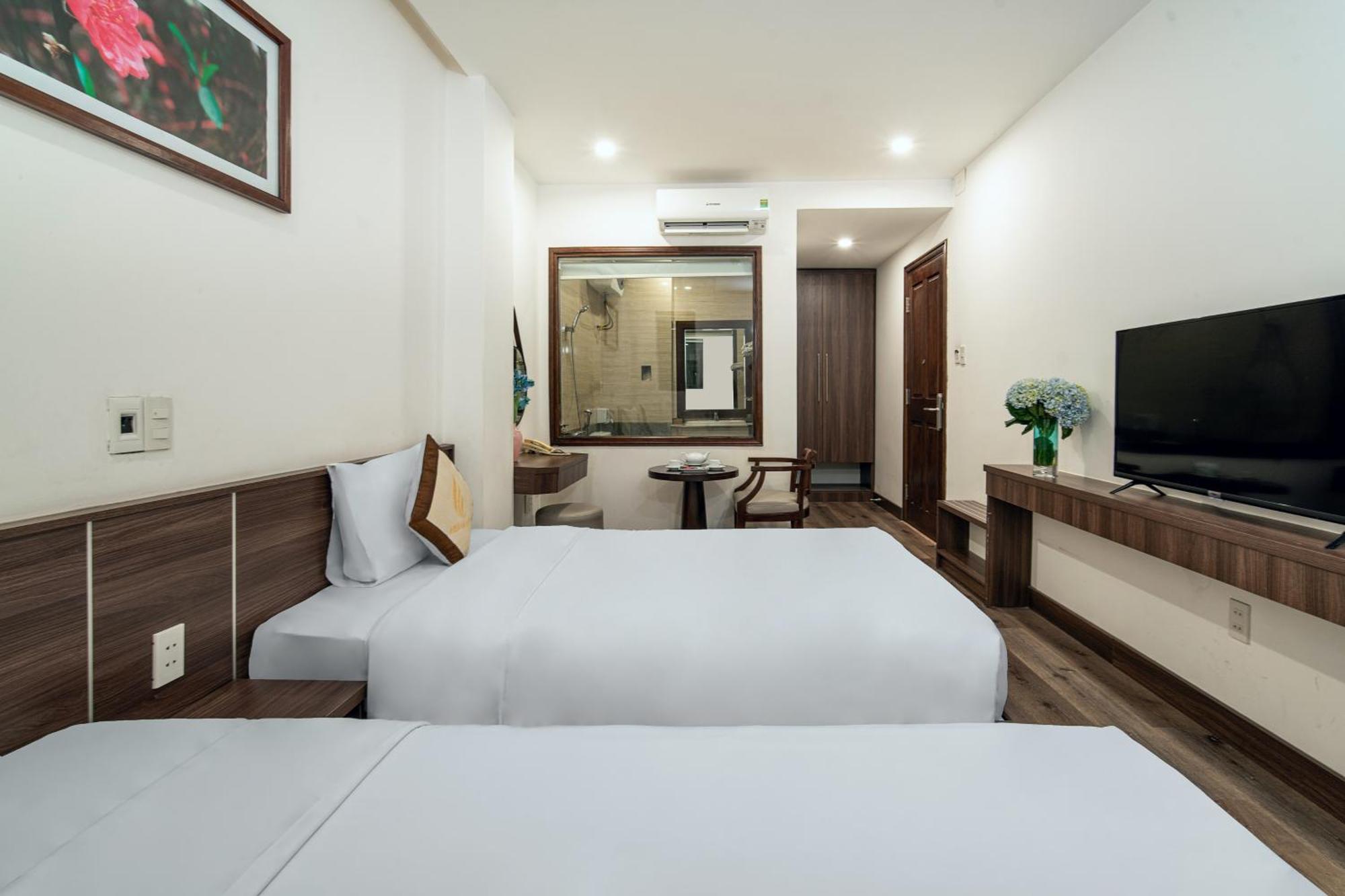 Hoang Linh Riverside Hotel Danang Zewnętrze zdjęcie